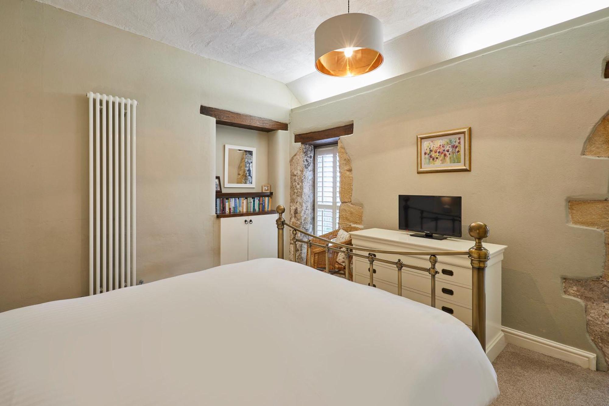 Host & Stay - Tithe Barn Cottages Easington Номер фото