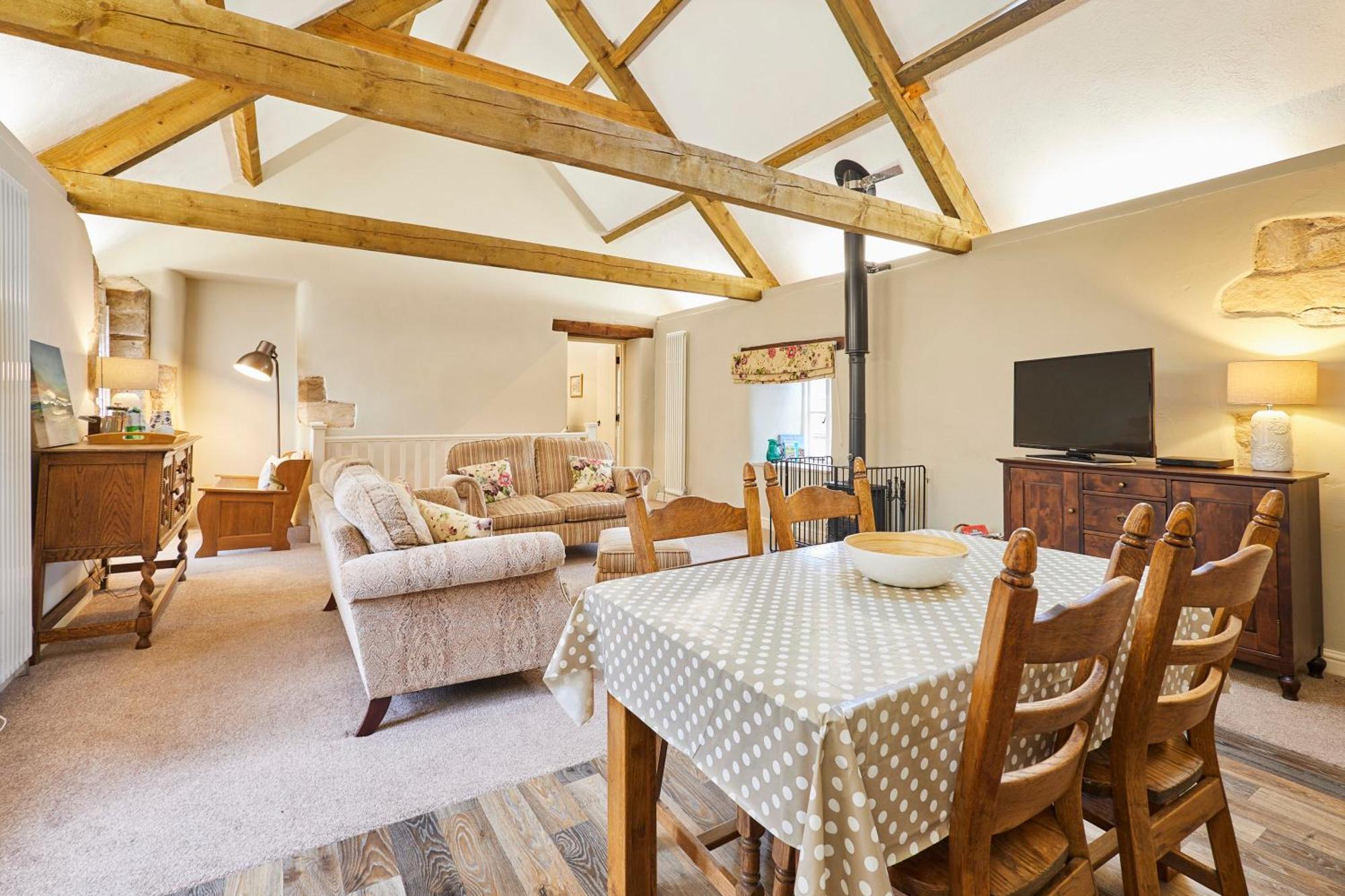 Host & Stay - Tithe Barn Cottages Easington Номер фото